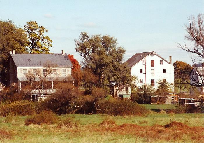 Old Wiegner Grist Mill / S.F.Snyder / Fetterman Mill