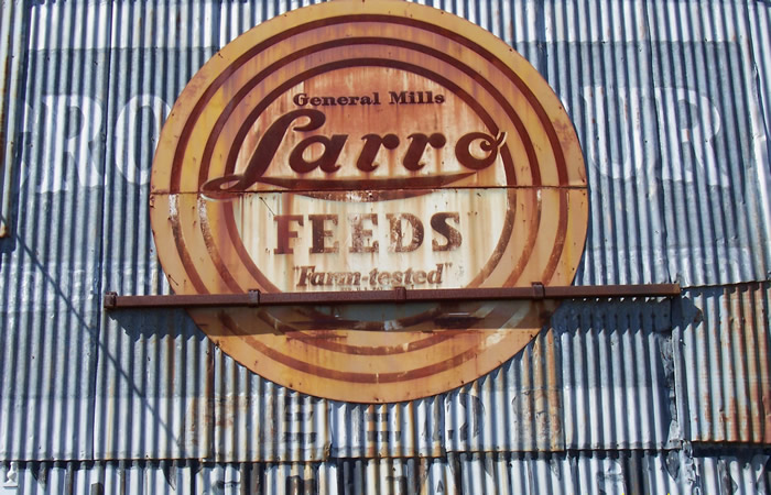 Dave's Feed & Seed / Heritage House Parts, Inc