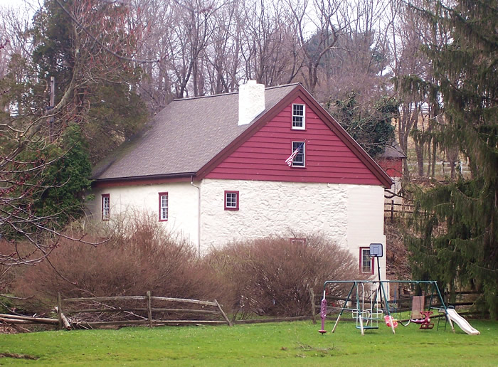 Lee Vines Mill / Old Mill Farm
