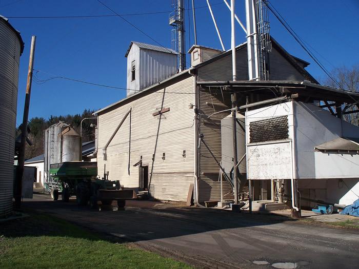 Martin's Feed Mill / Martin's Feed & Fertilizer Inc.