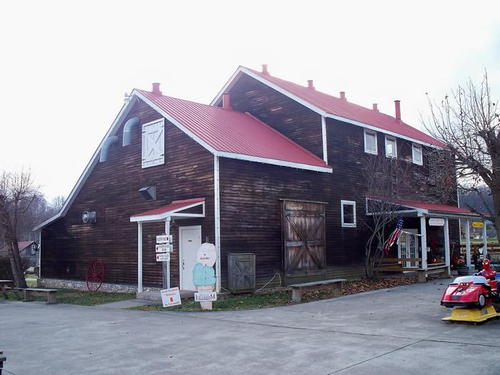 Renfro Valley Mill / Baking Grist Mill replica