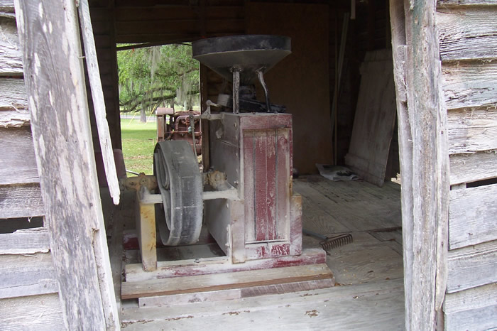 Bradley's Country Store Mill