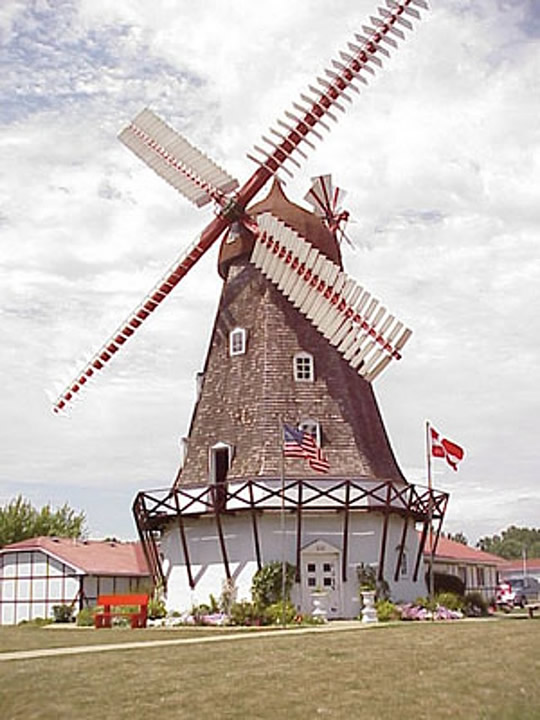 Beer Glass Tall - Elk Horn, IA - Danish Windmill