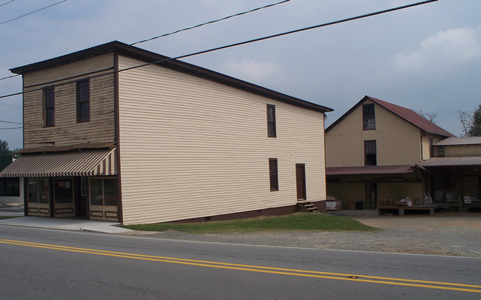 Boonville Flour & Feed