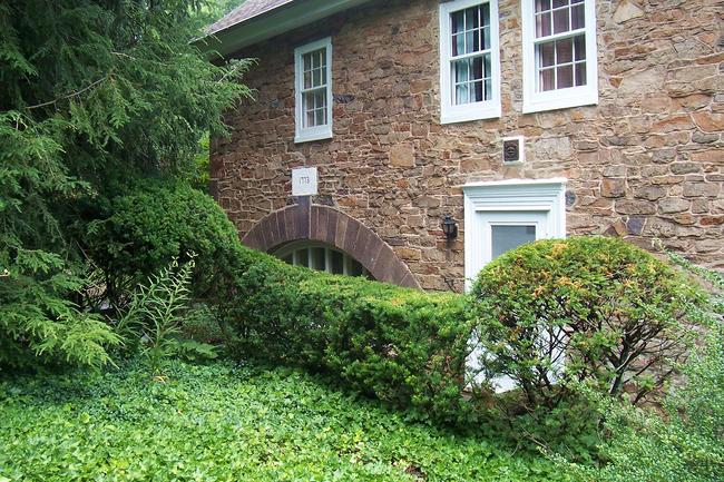 Hugh Tomb's Grist Mill