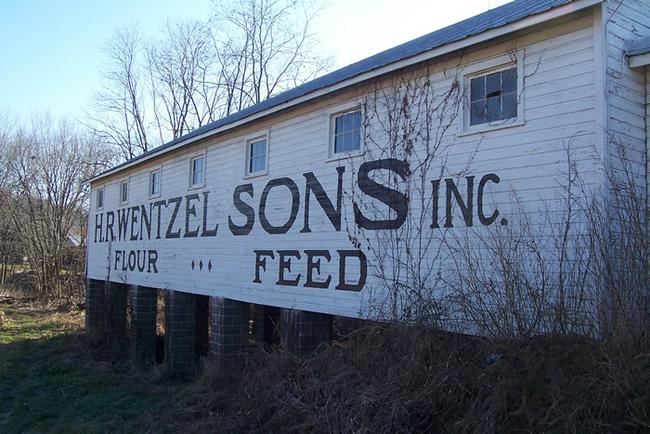 H. R. Wentzel & Son's Flour & Feed / Bridgeport Mills