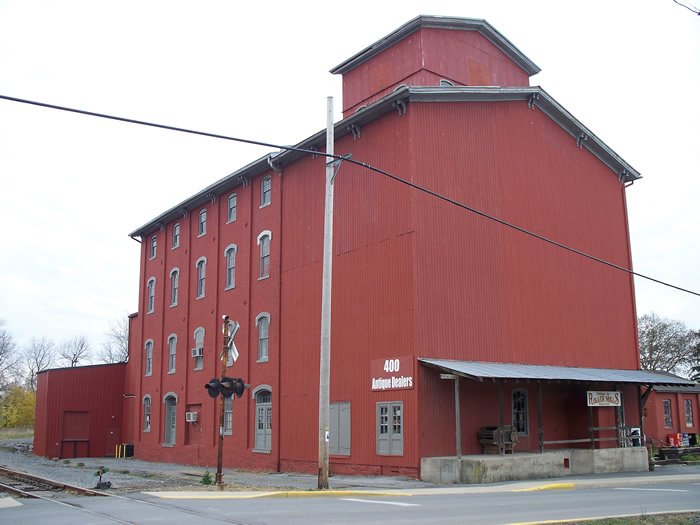 Buffalo Milling Co., Limited.  / The Roller Mills